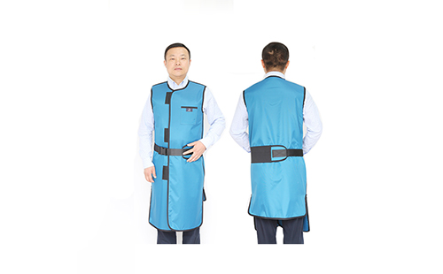 無影燈下，他穿著鉛衣單腿站了2小時(shí)